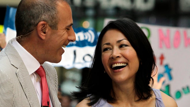 TV-NBC-Curry_Angu.jpg