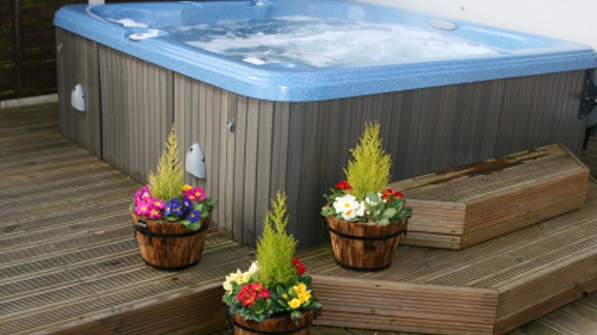 What to consider before installing a hot tub | Fox News