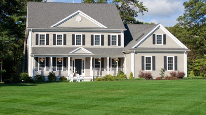 iStock_000004688227XSmall_ColonialHome.jpg