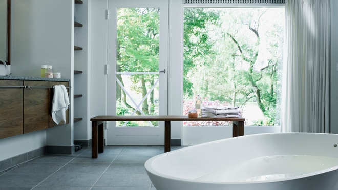 iStock_000018496265Small_BathroomMod.jpg