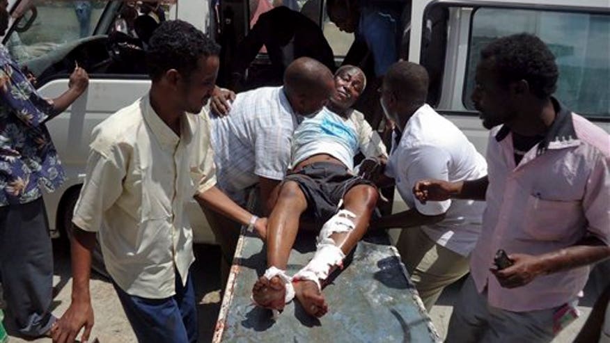 somali_theater_blast_0404