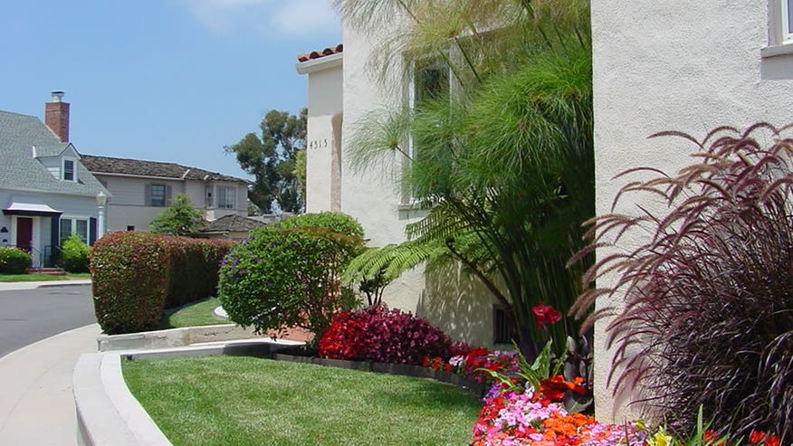 Zillow_FireSafeLandscape_Allstate.jpg