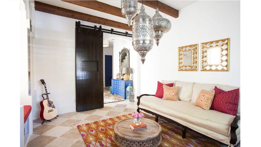Zillow_LUmansky_morcorran-barn-door660.jpg