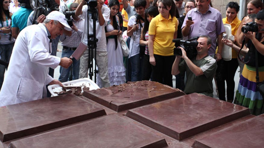 Armenia: Biggest Chocolate Bar