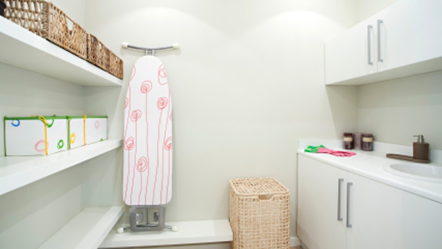 iStock_000018449432XSmall_LaundryRoom.jpg