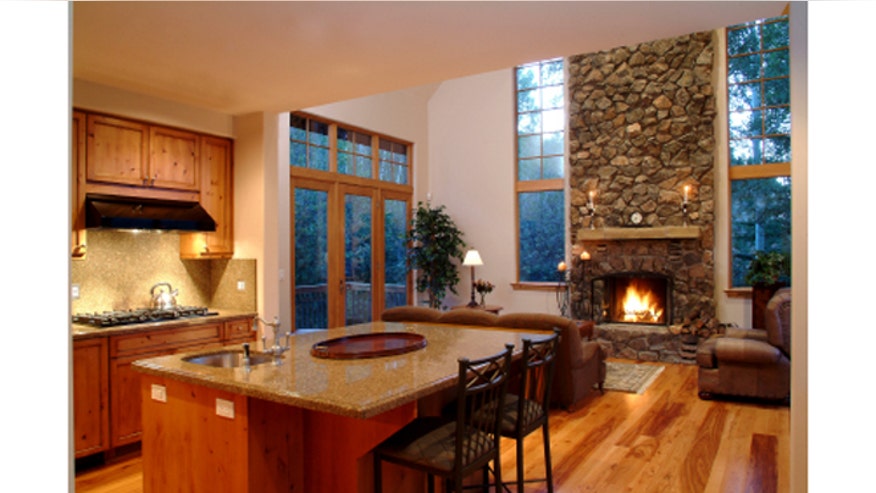 iStock_XSmall_Kitchen660.jpg