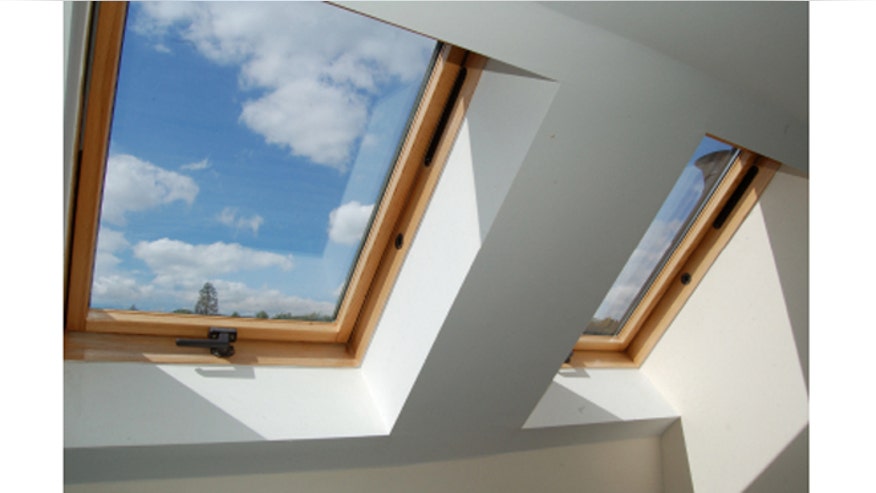 iStock_XSmall_SkyWindows660.jpg