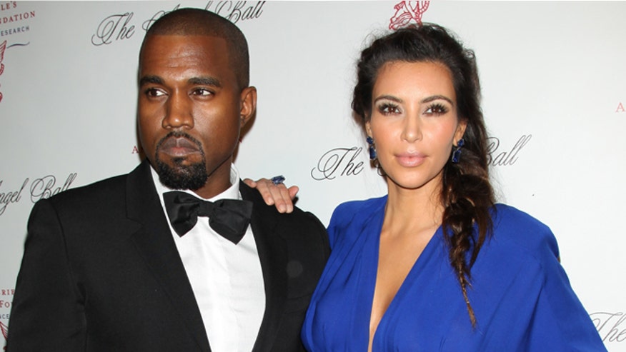 kim_kanye_1030.jpg