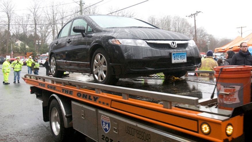 lanza_car_reuters.jpg