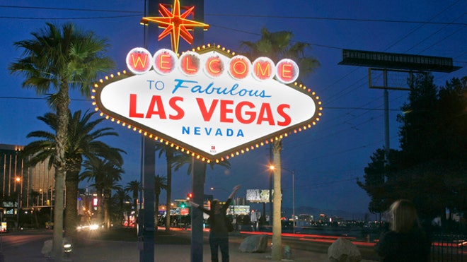 Las-Vegas-Sign-Nevada-02