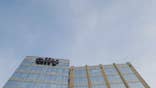 Ally Financial Inc agreed on Thursday to pay $.
