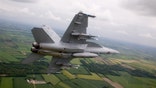 Airlines lined up to place or confirm orders for Boeing jets at the Paris Air Show, with its next-generation s and s leading the charge.