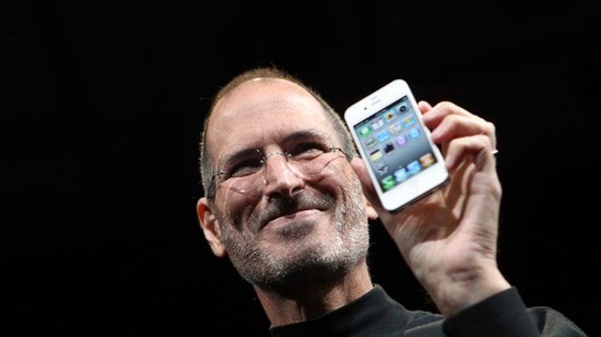 Apple Presents iPhone 4