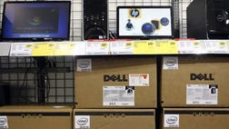 The back-to-school season did little to reverse the slide in worldwide sales of PCs as consumers continue to favor tablets and other smaller devices.