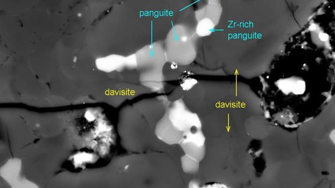 panguite-allende-meteorite