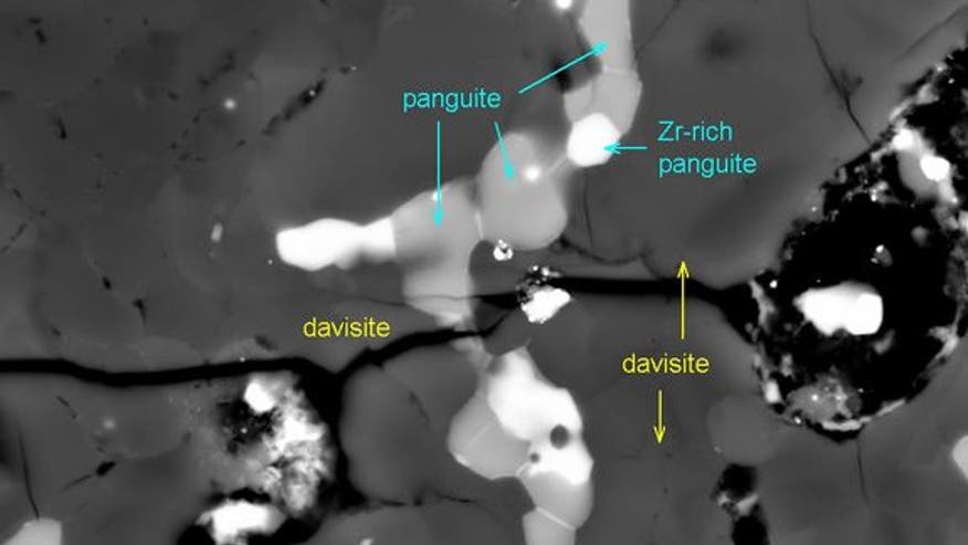 panguite-allende-meteorite
