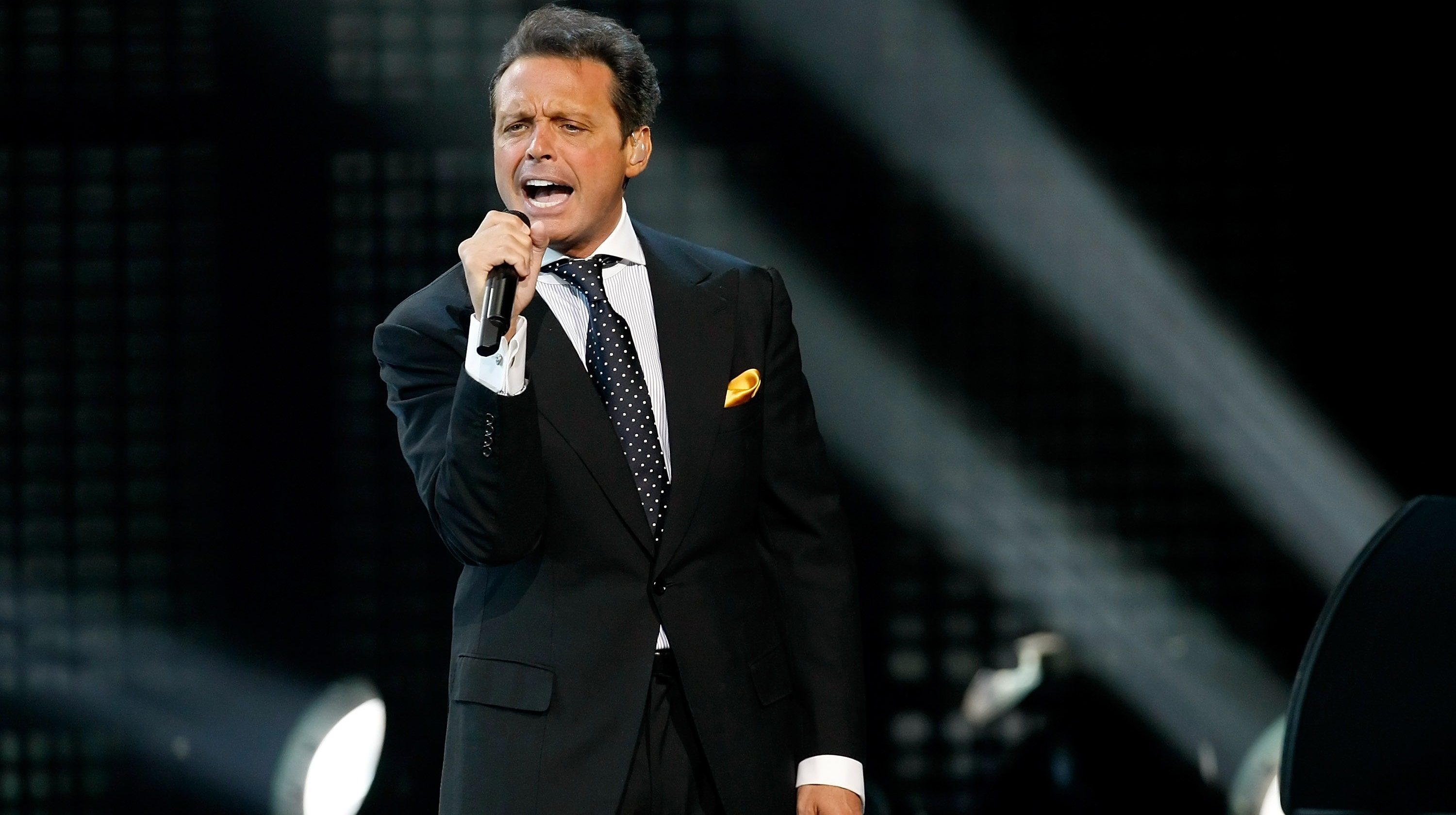 Luis miguel cantante fotos 86 Luis miguel cantante fotos 61