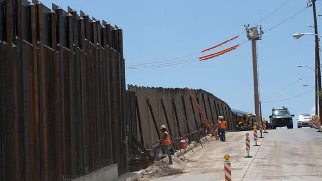 Border-Fence-Environment-FNL