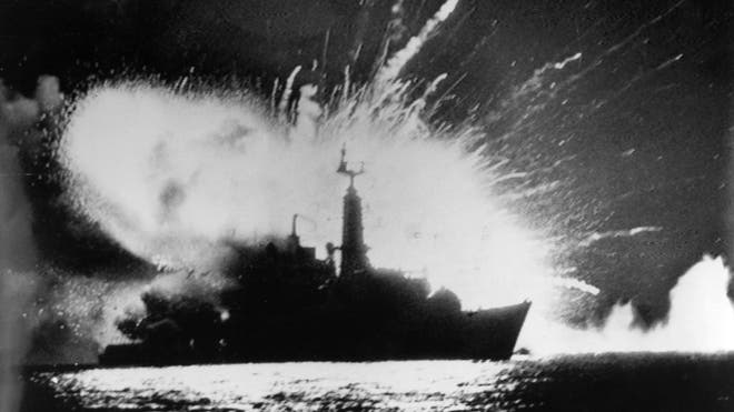 Falklands-frigate_art.jpg
