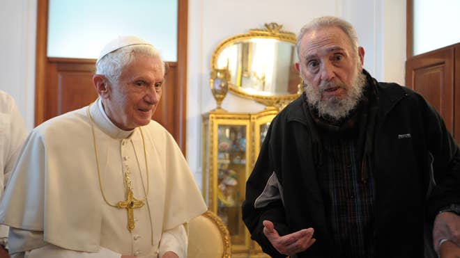 Fidel_Castro_Stoke.jpg
