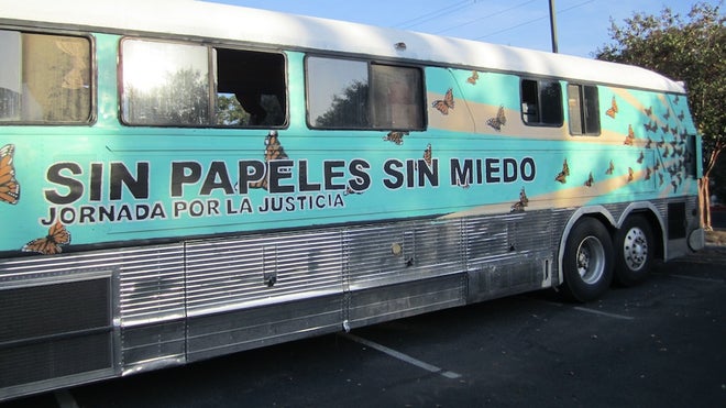 Sin-papeles_art.jpg