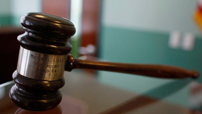 gavel.jpg