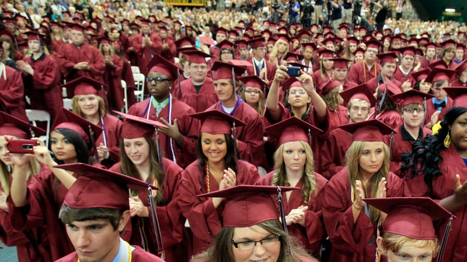 graduate latino 2.jpg