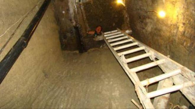 narcotunnel.jpg