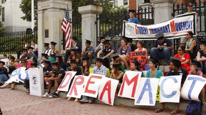 Dream-Act-MA-LATINO