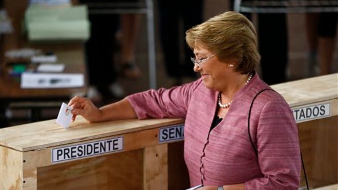 http://a57.foxnews.com/global.fncstatic.com/static/managed/img/fn-latino/politics/660/371/Michelle%20Bachelet%20Voting.jpg?ve=1