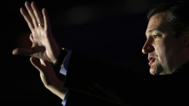 Ted Cruz Holds Evening Strategy Session To Rally Against Border Bill
