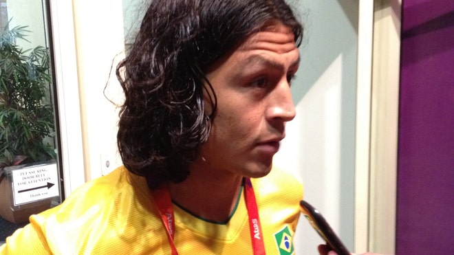 Roger-Espinoza_Crop.jpg