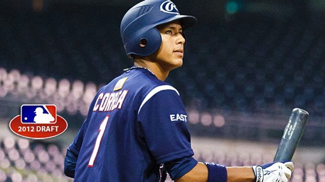 mlb_a_correa88_cr_576.jpg
