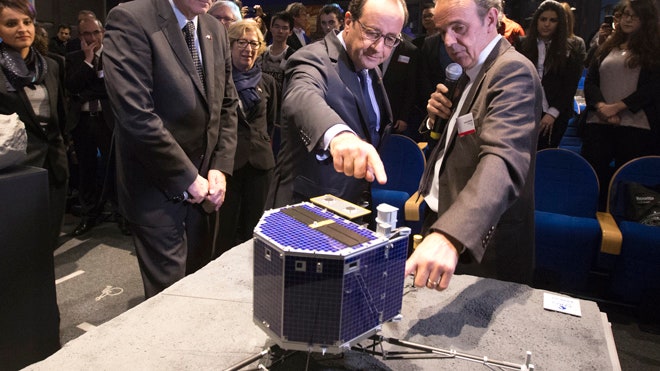 Comet lander Philae awakes from hibernation - Fox News