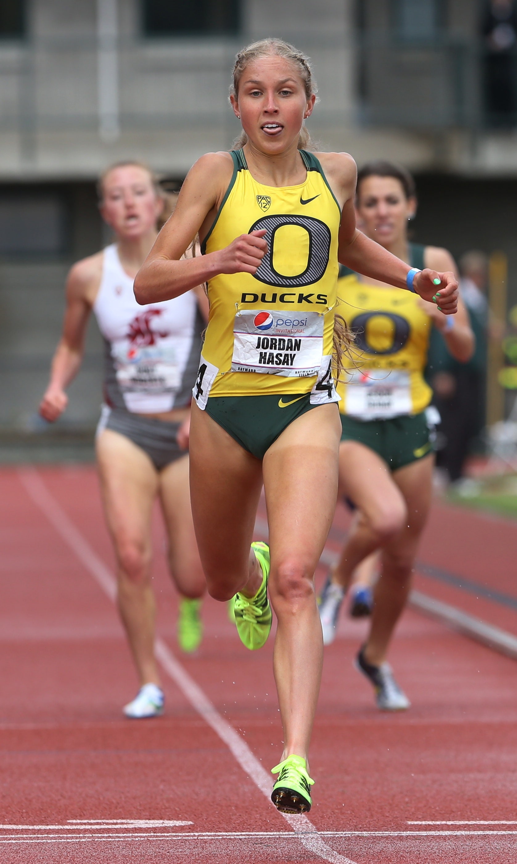 Jordan Hasay stretches to the 10k as she readies for postcollege