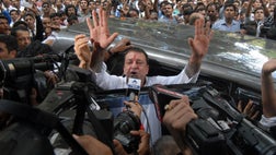  Indian actor Sanjay Dutt surrendered before a Mumbai court Thursday to begin serving time for a weapons conviction linked to a deadly terror attack in the city in .