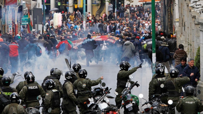 Evo Morales pide defender la democracia frente a inusual protesta sindical en Bolivia