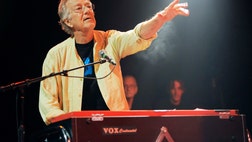 Ray Manzarek, a founding member of the s rock group The Doors whose versatile and often haunting keyboards complemented Jim Morrison's gloomy baritone and helped set the mood for some of rock's most enduring songs, has died.