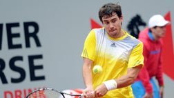 Juan Monaco and Jarkko Nieminen won semifinal matches Friday, setting up the inaugural Power Horse Cup final with both players eyeing their first title of the year.