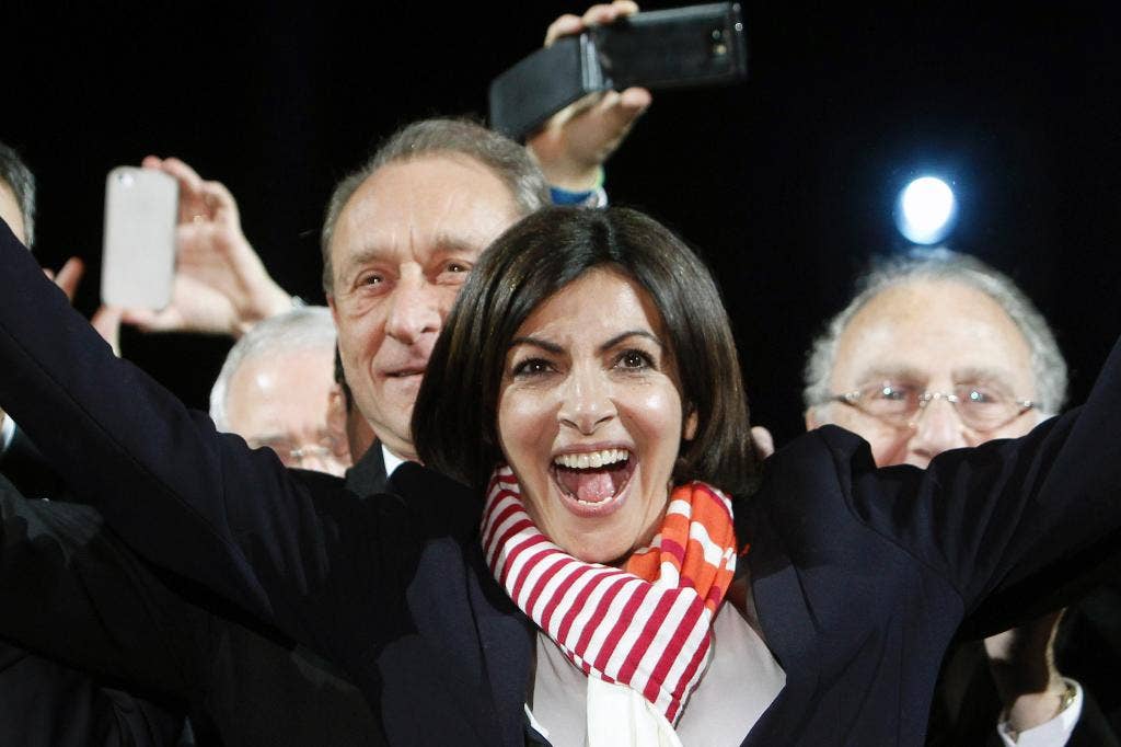 Paris, city of glamor, goes low-key with new mayor, bypassing charisma for experience