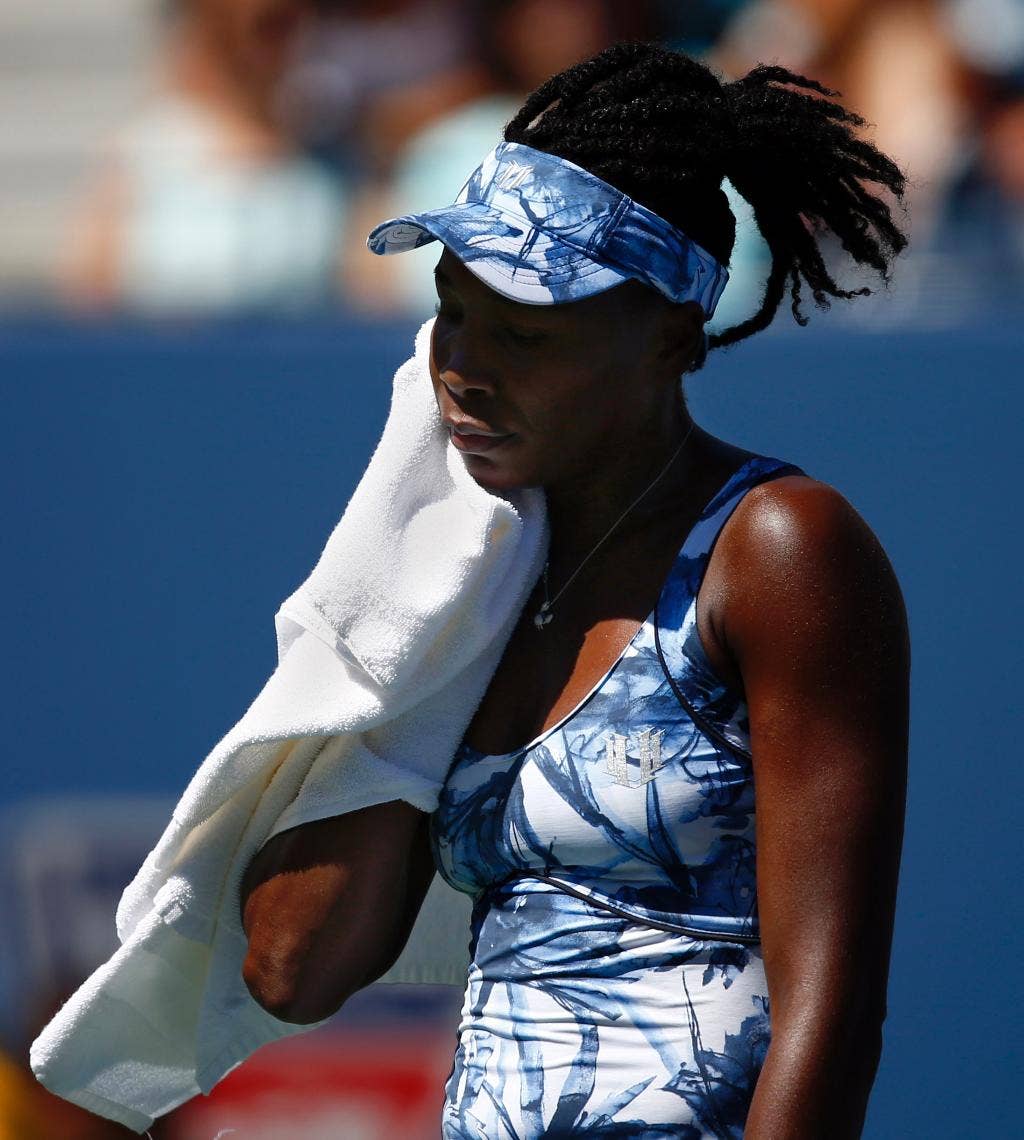 Take my sweat, please: Passing of the sweaty towel becomes tennis' hottest, grossest ...1024 x 1140