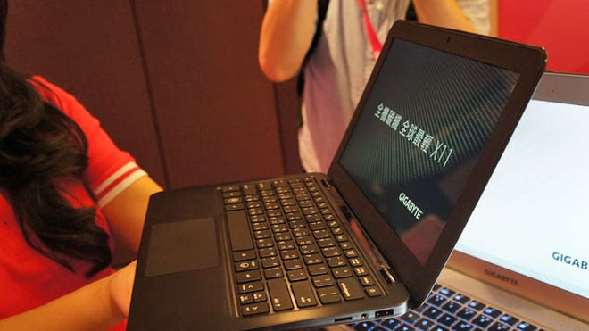 Gigabyte-X11-i