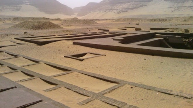 cemetery-abydos-egypt-1