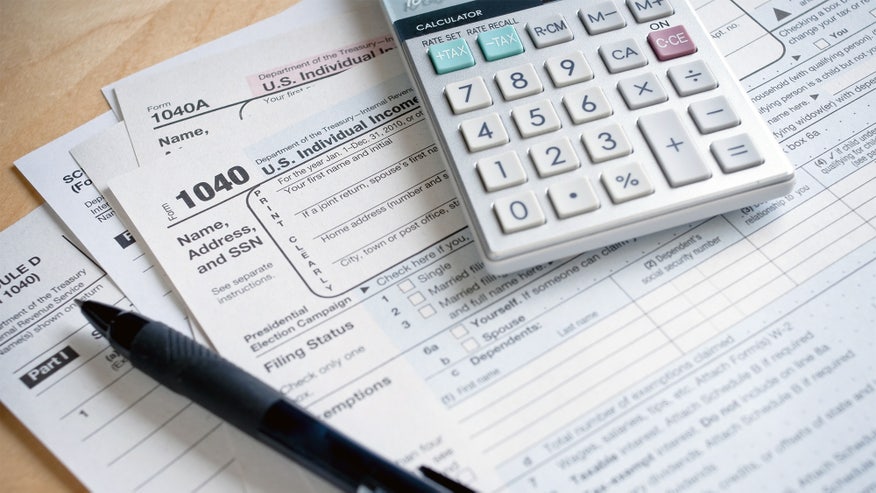 tax-form-deductions-4ee432292db03510VgnVCM100000d7c1a8c0____