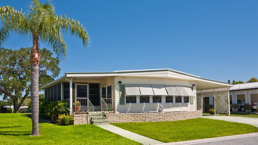 manufactured-home-a8c4dc1c0fc86510VgnVCM200000d6c1a8c0____