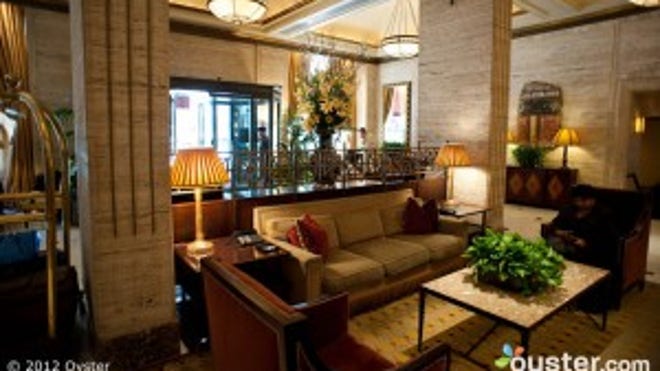 The-Lobby-at-the-Loews-Regency-New-York-City-300x199