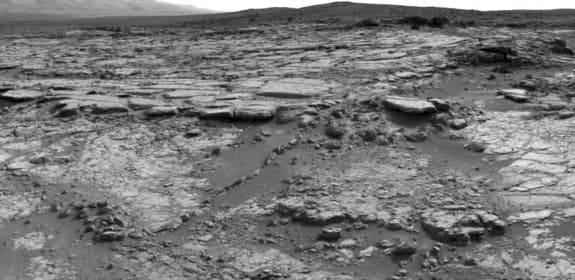 mars-snake-river-curiosity-photo