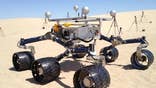 NASAs newest Mars rover wont touch down on the Red Planet until August, but scientists are already testing out the vehicles desert driving skills.Last week, researchers took a test version of NASAs Curiosity rover out to Dumont Dunes in Californias Mojave Desert, near Death Valley.