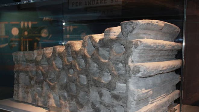 1-5-metric-ton-building-block