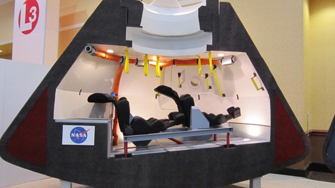 boeing-cst-100-model